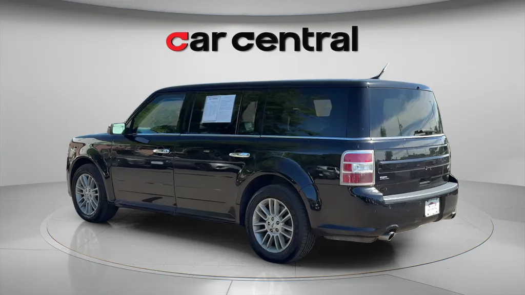 Another view of 2019 Ford Flex SEL for sale in Milford, CT at Car Central Milford