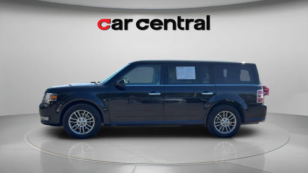 Photos of 2019 Ford Flex SEL for sale in Milford, CT at Car Central Milford