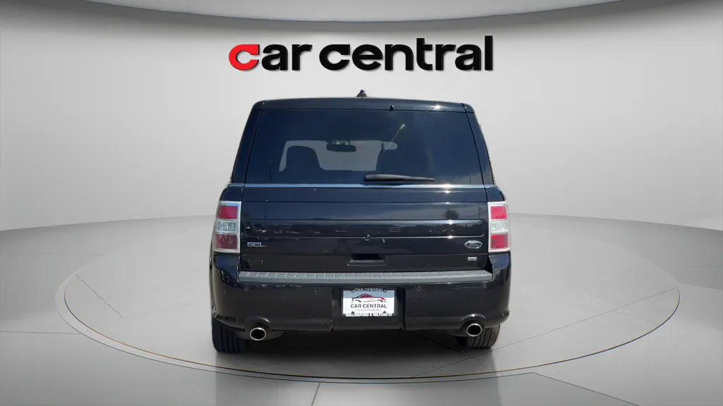 More photos of 2019 Ford Flex SEL at Car Central Milford, CT