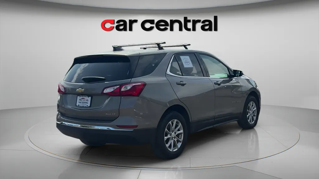 More photos of 2018 Chevrolet Equinox LT at Car Central Milford, CT