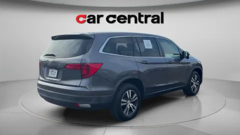 More photos of 2016 Honda Pilot EX-L at Car Central Milford, CT