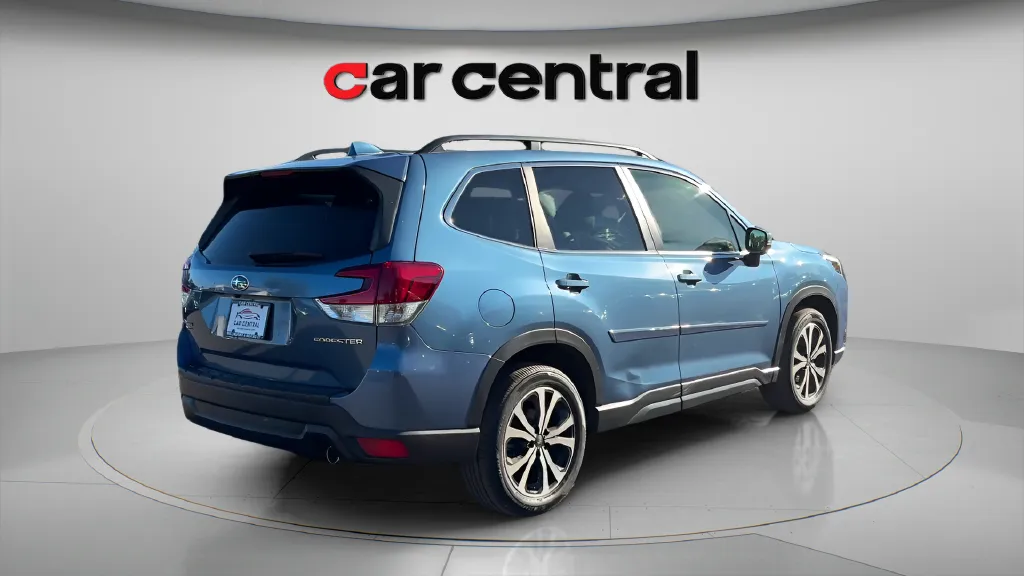 More photos of 2023 Subaru Forester Limited at Car Central Milford, CT