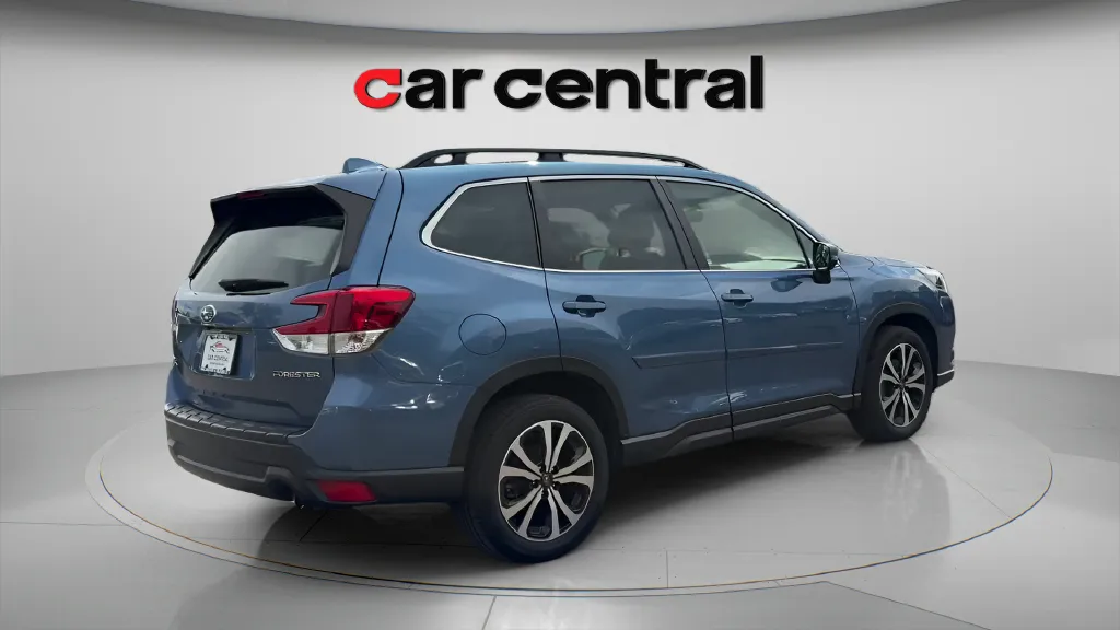 More photos of 2023 Subaru Forester Limited at Car Central Milford, CT