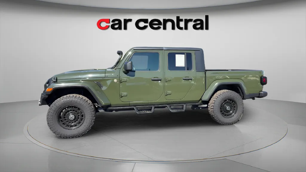 Photos of 2022 Jeep Gladiator Sport for sale in Milford, CT at Car Central Milford