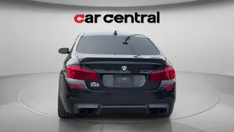 More photos of 2016 BMW M5 at Car Central Milford, CT