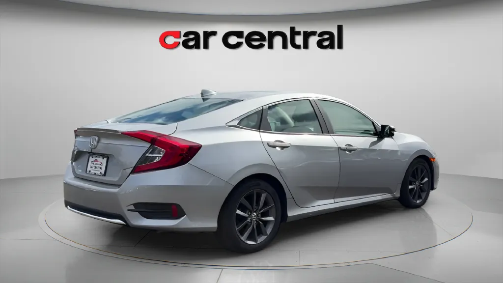 More photos of 2021 Honda Civic EX at Car Central Milford, CT