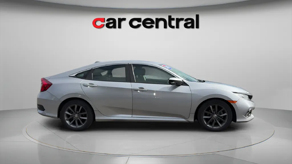 More photos of 2021 Honda Civic EX at Car Central Milford, CT