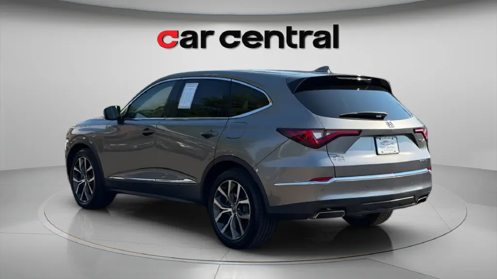 More photos of 2023 Acura MDX Technology at Car Central Milford, CT