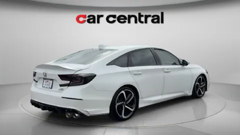 More photos of 2018 Honda Accord Sport 2.0T at Car Central Milford, CT