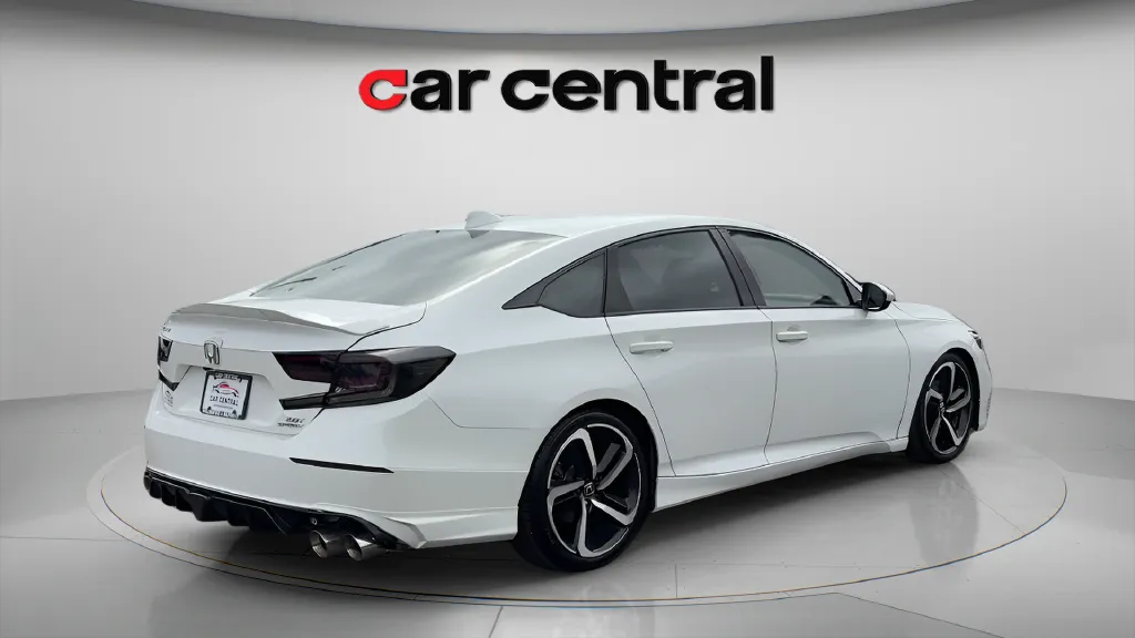 More photos of 2018 Honda Accord Sport 2.0T at Car Central Milford, CT
