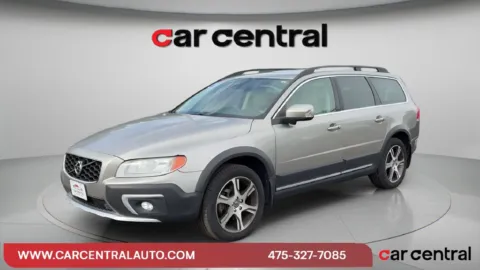 Green 2015 Volvo XC70 T6 for sale in Milford, CT