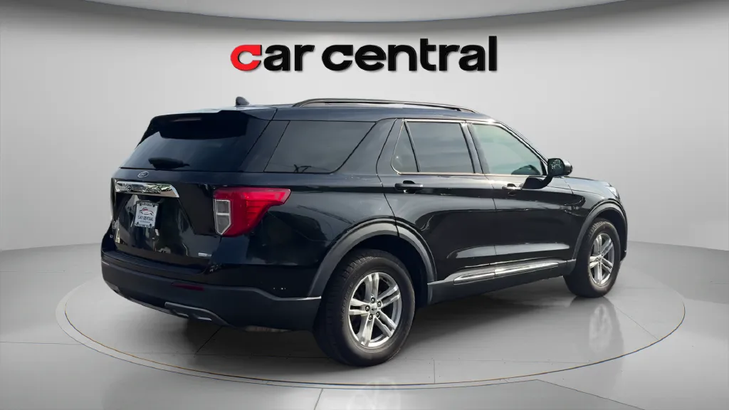 More photos of 2020 Ford Explorer XLT at Car Central Milford, CT