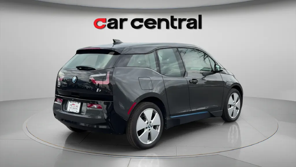 More photos of 2015 BMW i3 at Car Central Milford, CT