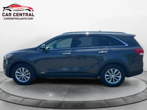 Photos of 2017 Kia Sorento LX for sale in Milford, CT at Car Central Milford
