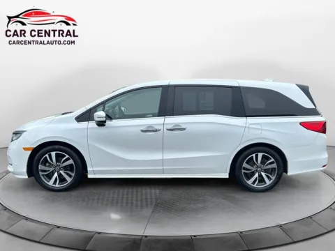 Photos of 2022 Honda Odyssey Touring for sale in Milford, CT at Car Central Milford