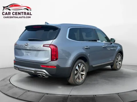 More photos of 2020 Kia Telluride S Sport Utility 4D at Car Central Milford, CT