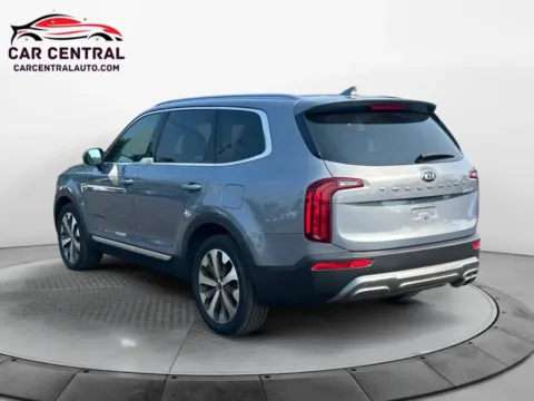 Another view of 2020 Kia Telluride S Sport Utility 4D for sale in Milford, CT at Car Central Milford