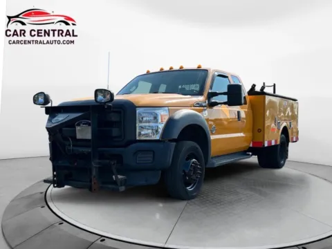 Yellow 2016 Ford F550 Super Duty Super Cab & Chassis XLT 162' W.B. 4D for sale in Milford, CT