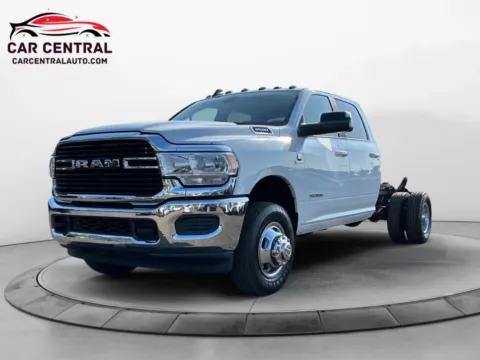 White 2020 Ram 3500 Crew Cab Big Horn Pickup 4D 8 ft for sale in Milford, CT