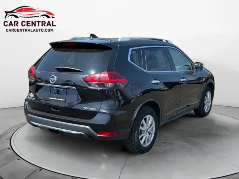 More photos of 2017 Nissan Rogue SV (2017.5) Sport Utility 4D at Car Central Milford, CT