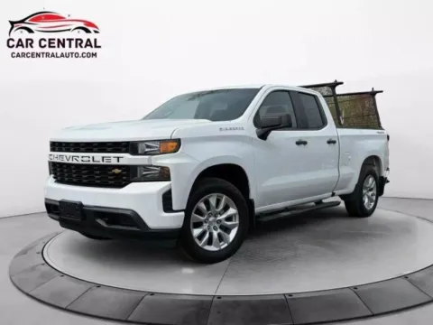 White 2020 Chevrolet Silverado 1500 Custom for sale in Milford, CT