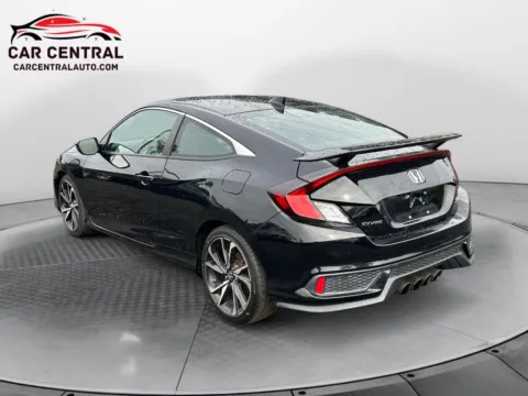 Another view of 2018 Honda Civic Si for sale in Milford, CT at Car Central Milford
