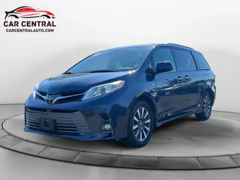Blue 2018 Toyota Sienna XLE Premium Minivan 4D for sale in Milford, CT