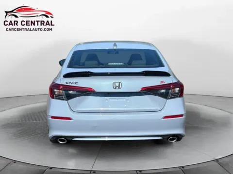 More photos of 2022 Honda Civic Si Sedan 4D at Car Central Milford, CT
