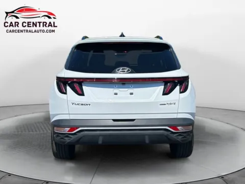 More photos of 2022 Hyundai Tucson Hybrid SEL Convenience at Car Central Milford, CT