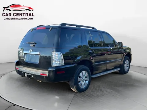 More photos of 2010 Mercury Mountaineer Sport Utility 4D at Car Central Milford, CT