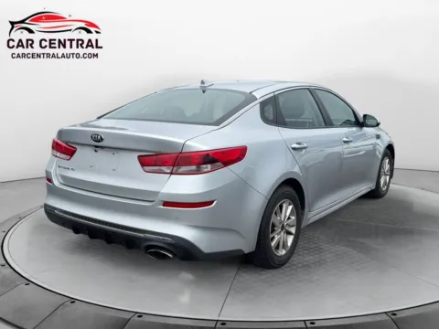 More photos of 2019 Kia Optima LX at Car Central Milford, CT