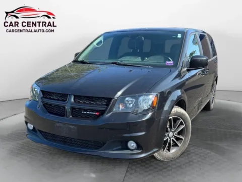 Black 2019 Dodge Grand Caravan Passenger GT Minivan 4D for sale in Milford, CT