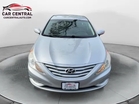 More photos of 2013 Hyundai Sonata GLS at Car Central Milford, CT