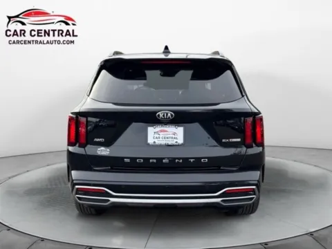 More photos of 2021 Kia Sorento EX at Car Central Milford, CT