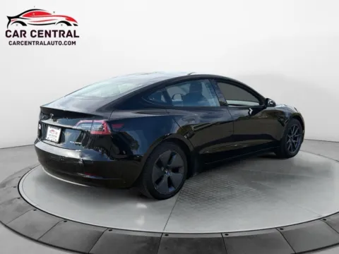 More photos of 2022 Tesla Model 3 Long Range at Car Central Milford, CT