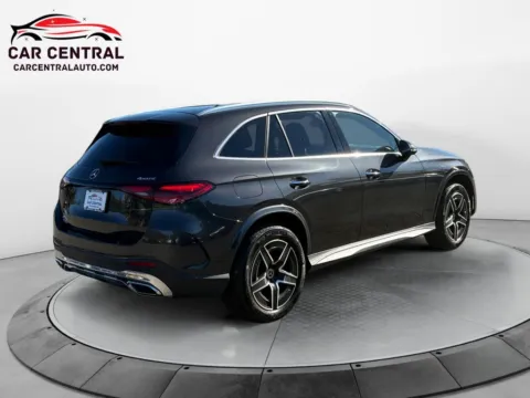 More photos of 2023 Mercedes-Benz GLC 300 at Car Central Milford, CT