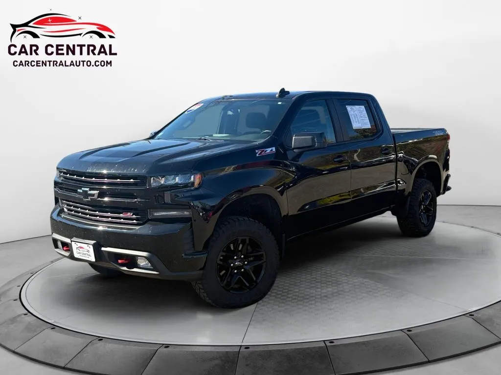 Black 2020 Chevrolet Silverado 1500 LT Trail Boss for sale in Milford, CT