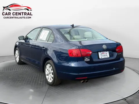 Another view of 2013 Volkswagen Jetta 2.5L SE for sale in Milford, CT at Car Central Milford