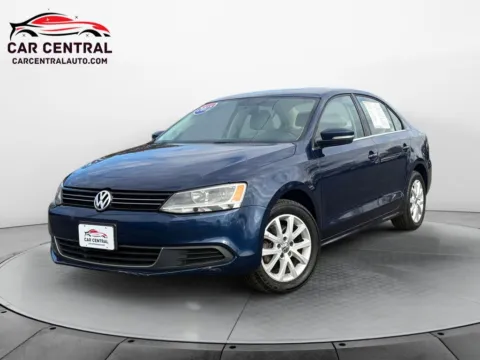 Blue 2013 Volkswagen Jetta 2.5L SE for sale in Milford, CT
