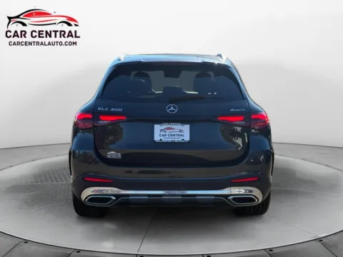 More photos of 2023 Mercedes-Benz GLC 300 at Car Central Milford, CT