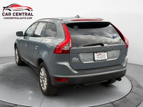 Another view of 2010 Volvo XC60 T6 for sale in Milford, CT at Car Central Milford