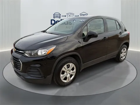 Photos of 2017 Chevrolet Trax LS for sale in Irving, TX at Dallas Direct Auto