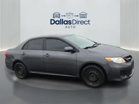 Gray 2011 Toyota Corolla LE for sale in Irving, TX