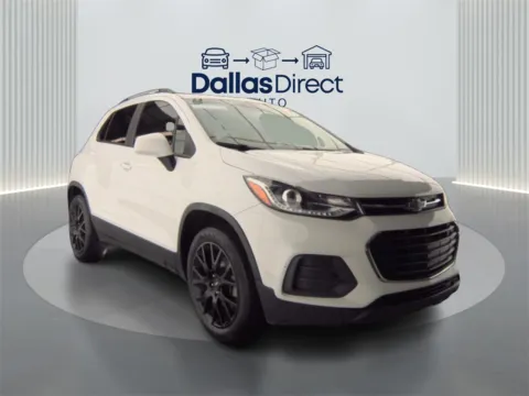 White 2022 Chevrolet Trax LT for sale in Irving, TX