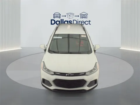 Another view of 2022 Chevrolet Trax LT for sale in Irving, TX at Dallas Direct Auto