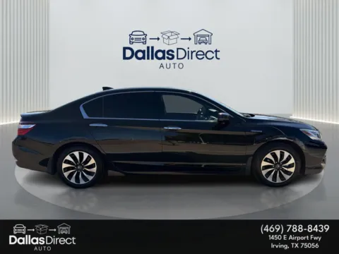 More photos of 2017 Honda Accord Hybrid Touring at Dallas Direct Auto, TX