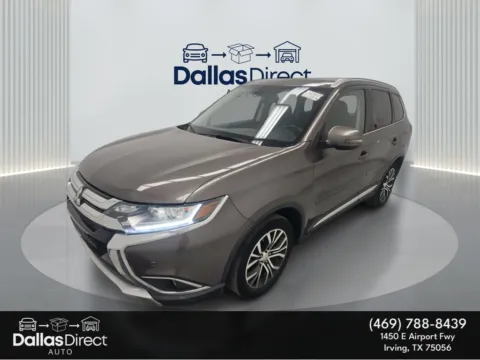 Another view of 2017 Mitsubishi Outlander SE for sale in Irving, TX at Dallas Direct Auto