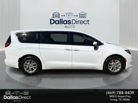 More photos of 2023 Chrysler Voyager LX at Dallas Direct Auto, TX