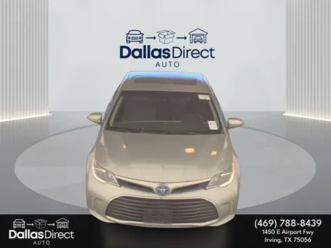 Another view of 2018 Toyota Avalon Hybrid Hybrid XLE Plus for sale in Irving, TX at Dallas Direct Auto