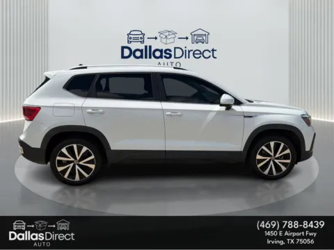 More photos of 2022 Volkswagen Taos SE at Dallas Direct Auto, TX
